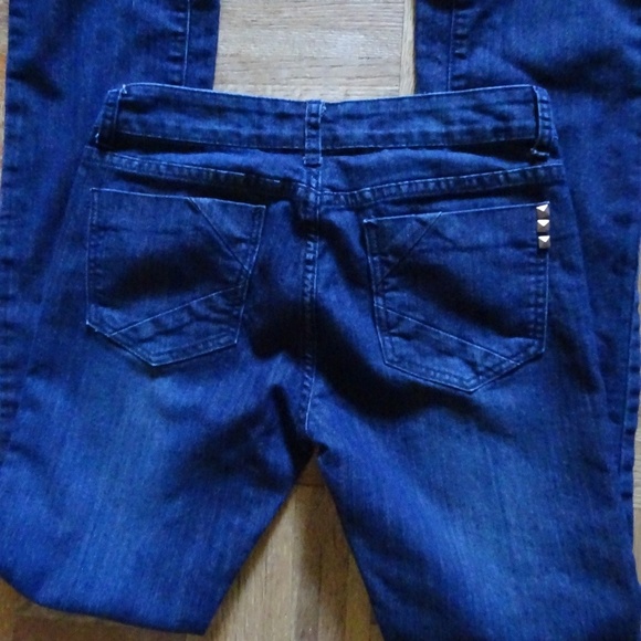 KARDASHIAN COLLECTION JEANS SIZE 6 - Picture 2 of 3